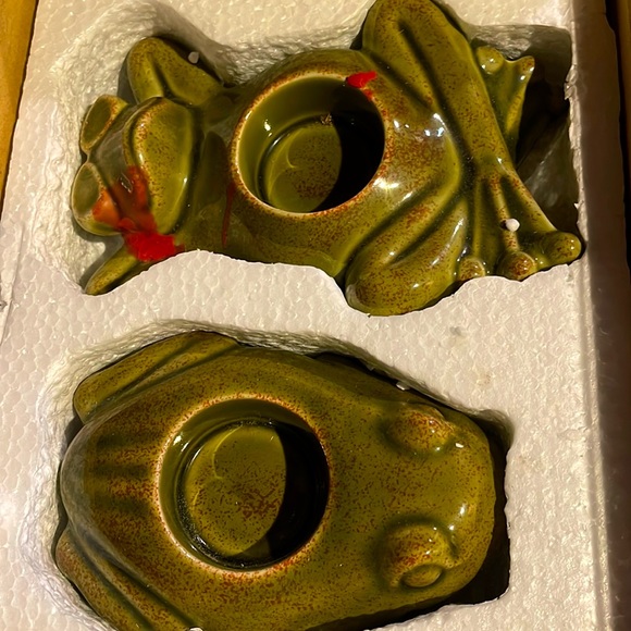 3/$5Frog candle holders